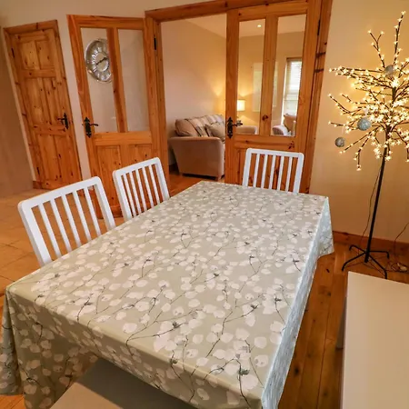 46 Dunalinn * Culdaff