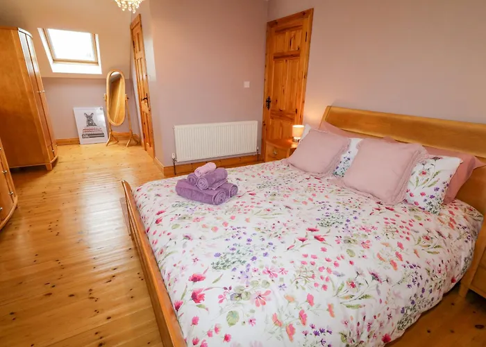 46 Dunalinn * Culdaff